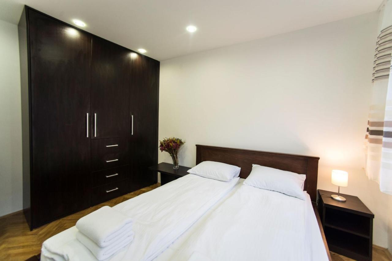 Free.Three Apartment Beograd Ngoại thất bức ảnh