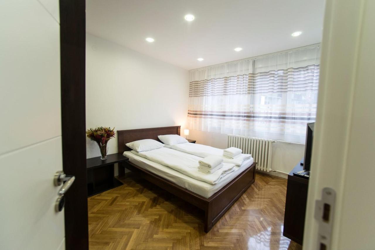 Free.Three Apartment Beograd Ngoại thất bức ảnh